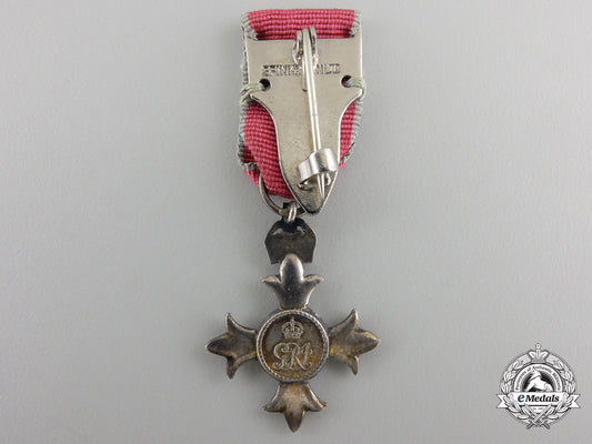 a_miniature_most_excellent_order_of_the_british_empire_img_02.jpg55d1fd86f4006
