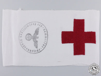 a_german_nursing_sister_award_document&_photo_group_img_02.jpg5592d5570cad5
