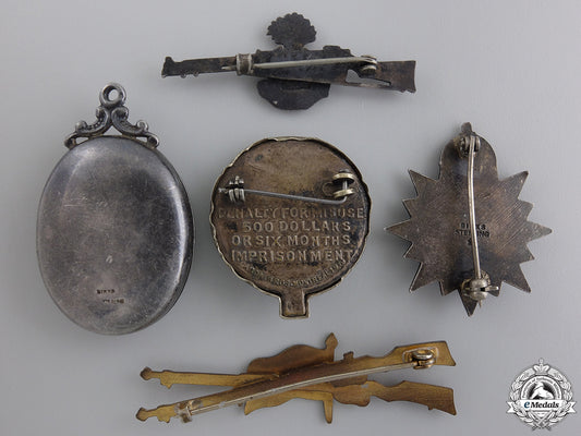 five_first&_second_war_canadian_badges&_pins_img_02.jpg5512d22982b62