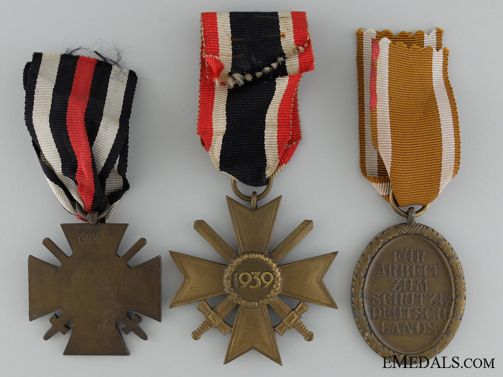 three_second_war_german_awards_img_02.jpg53873ca1a61f4