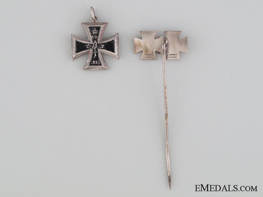 1914/39_iron_cross_miniature_and_stickpin_img_02.jpg53284e2bb7f00