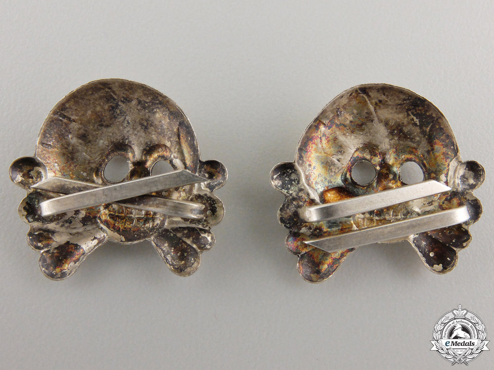 a_set_of_panzer_collar_tab_skulls_img_02.jpg558da57f8a271