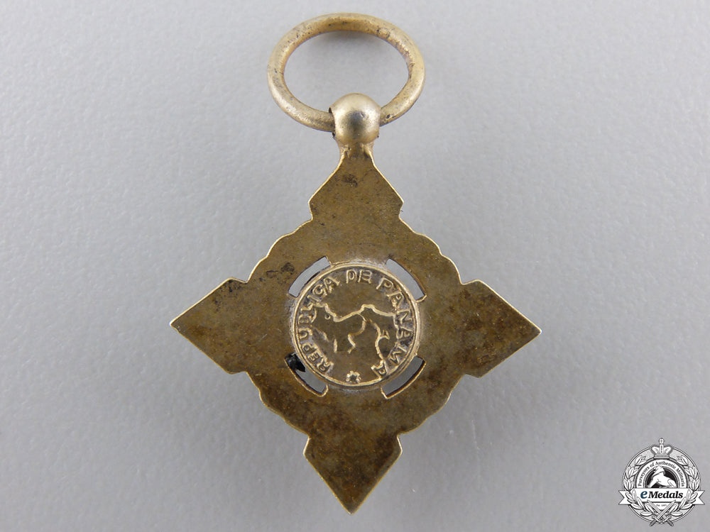 a_miniature_order_of_vasco_nunez_de_balboa_of_panama_img_02.jpg55b9221e014b9