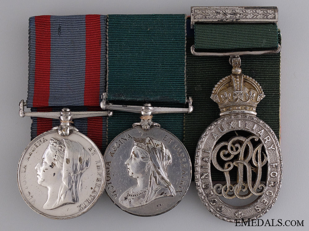 a_fine_victorian_medal_group_to_the_queen's_own_rifles_of_canada_img_02.jpg5419bc7acd515