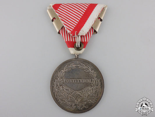 an_austrian_silver_bravery_medal;1_st_class_img_02.jpg5537fc39eb386