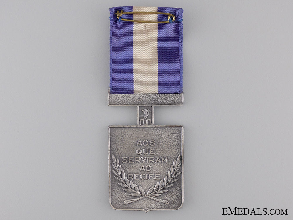a_brazilian_merit_medal_for_those_who_served_in_recife_img_02.jpg53e632921a18b