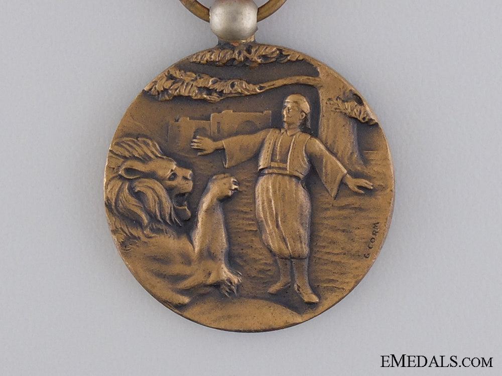 a_lebanonese_medal_of_merit;4_th_class_img_02.jpg5422d9b951de9