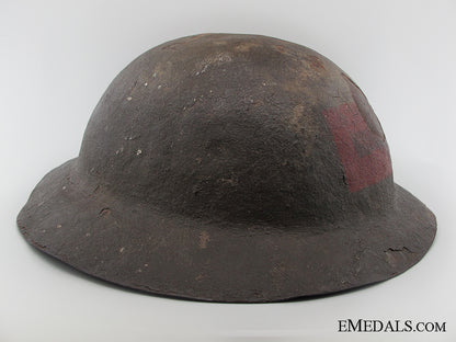a_scarce_wwi1_st_type_canadian_helmet_img_02.jpg52fb9f4e97218