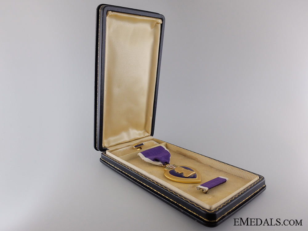 a_second_war_american_purple_heart_with_case_img_02__1_.jpg5421ac2ad2f1e