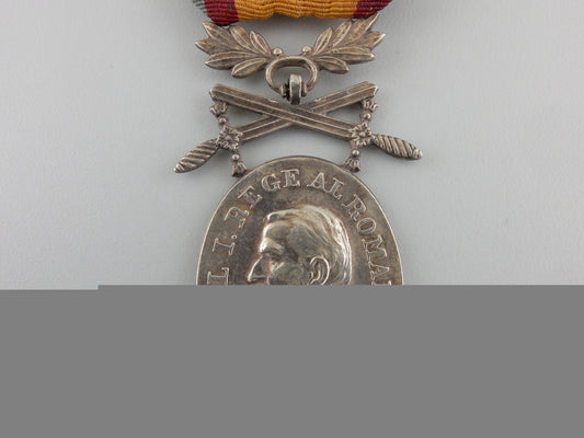 a_romanian_medal_for_manhood_and_loyalty;2_nd_class_img_02.jpg55cc959a0f133