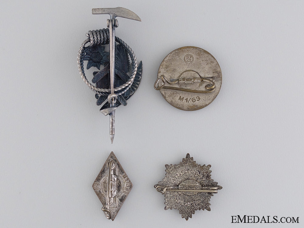 four_second_war_period_german_badges_img_02.jpg53fcc0fba5ef2