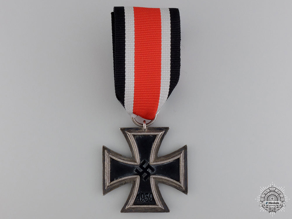 an_iron_cross_second_class1939_with_ribbon_bar_img_02.jpg54a2bc30dabef