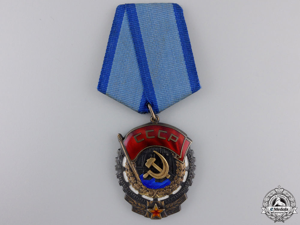 russia,_soviet_union._an_order_of_the_red_banner_of_labour_with_award_booklet_img_02.jpg551953031fa9e