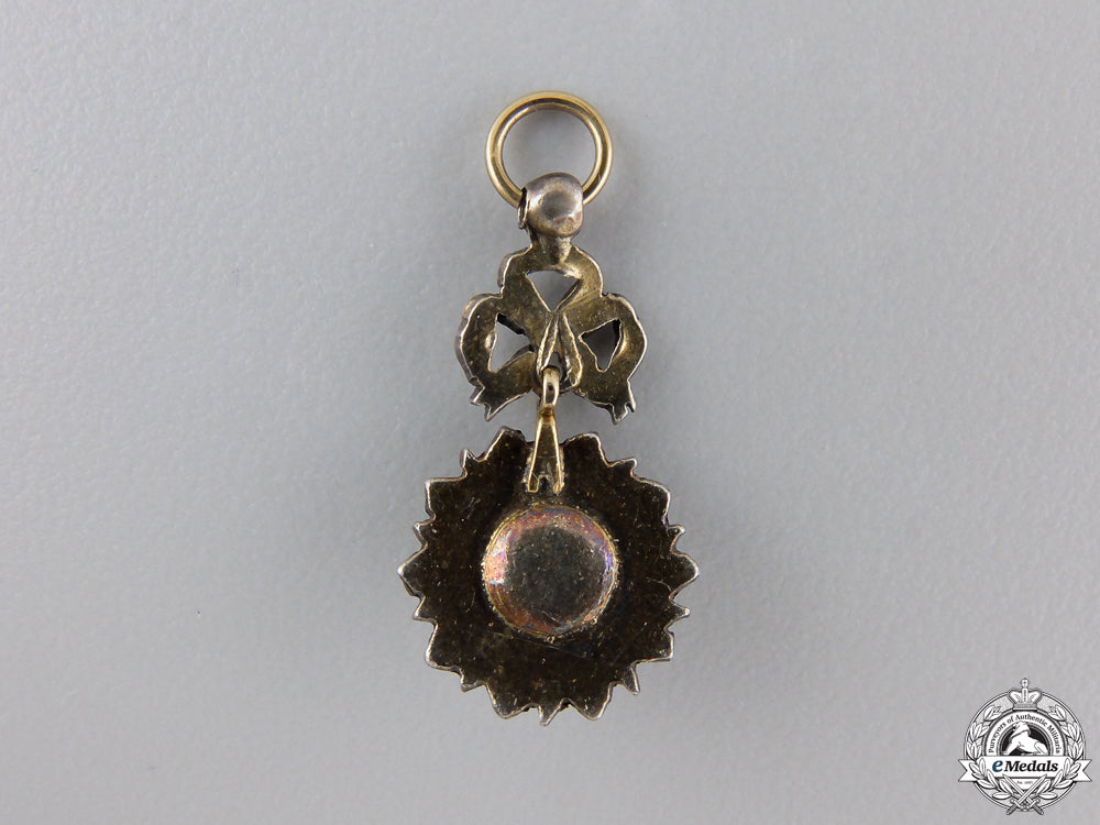 a_miniature_tunisian_order_of_nishan_iftikar_img_02.jpg551d6e8bbe1f9
