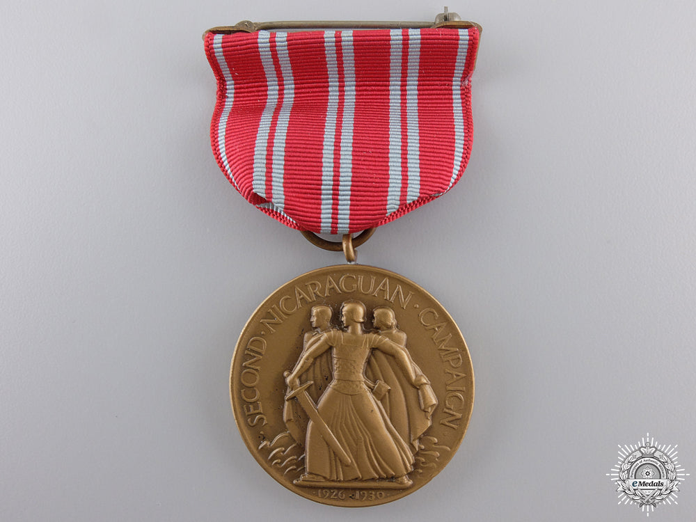 a_us_navy_second_nicaraguan_campaign_medal1926-1933_with_box_img_02.jpg54e896728d1eb