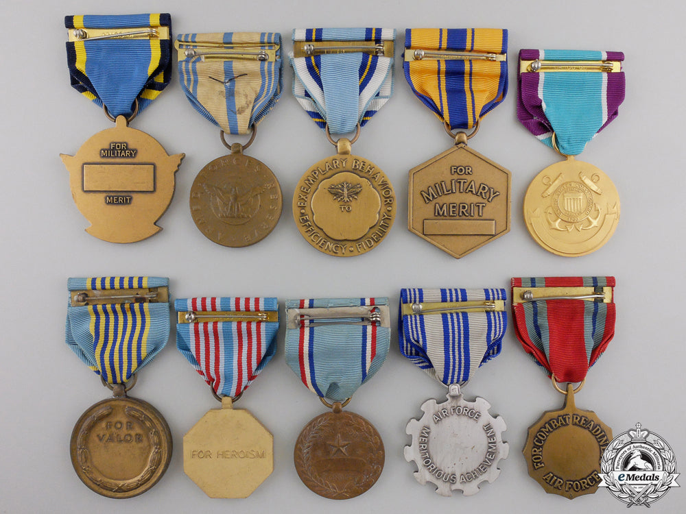 ten_american_air_force_and_coast_guard_medals_img_02.jpg5563825d01467