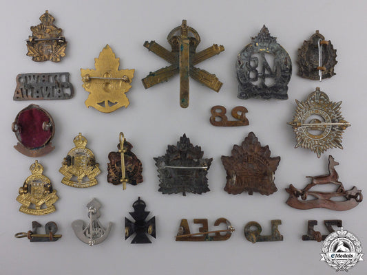 twenty_one_canadian_cap,_collar,_and_sweetheart_badges_img_02.jpg5540d96c89f40