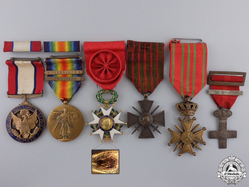 a_dsm_group_to_brigadier_general_william_mason_fassett;37_th_infantry_division_img_02.jpg5522b62d8eab7