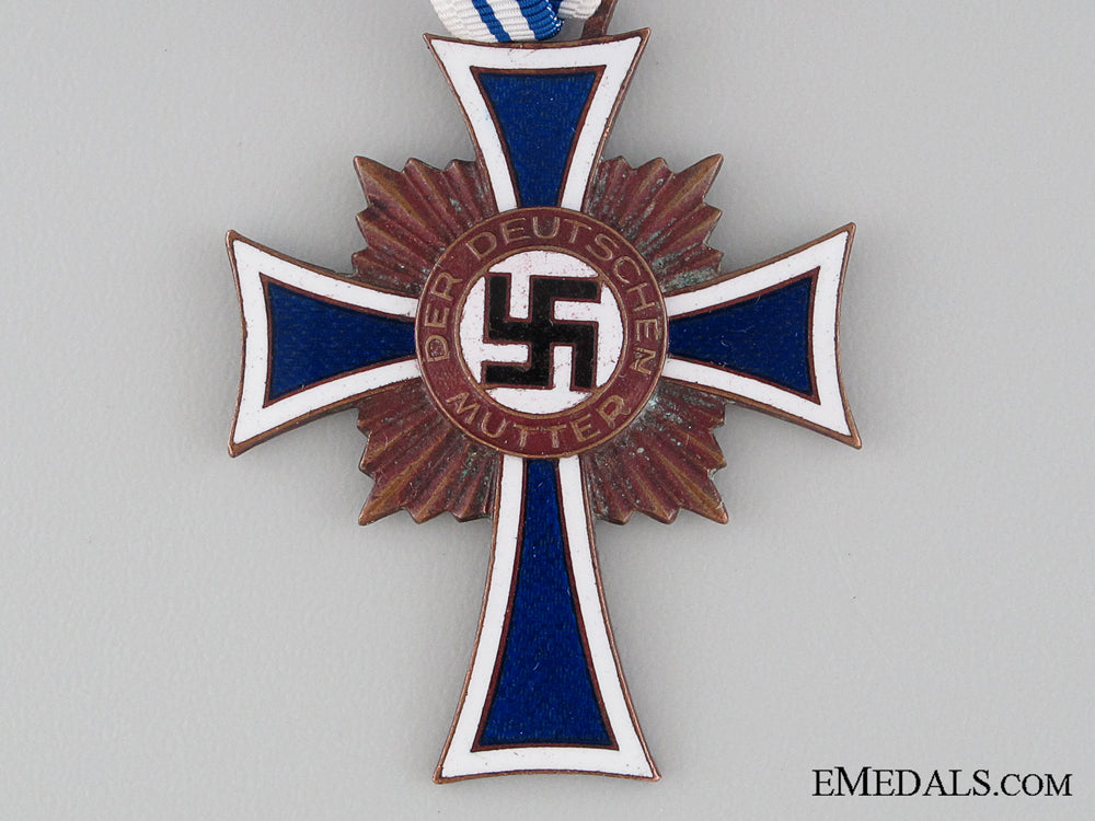 mother's_cross;_bronze_grade_img_02.jpg533d62e36d7c2