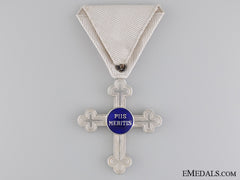 An Austrian Military Chaplains' Merit Cross; Second Class