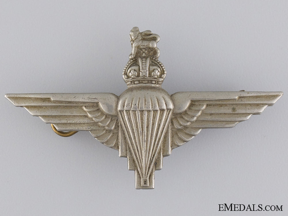 wwii_parachute_regiment_beret_badge_img_02.jpg5422d2878d2fa