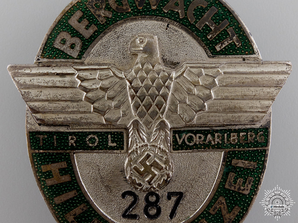 a_rare&_previously_published_mountain_guard_executive_badge_img_02.jpg54be7520eb8c5