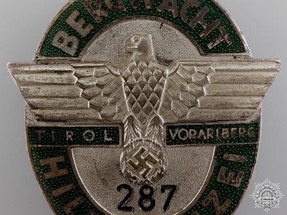 a_rare&_previously_published_mountain_guard_executive_badge_img_02.jpg54be7520eb8c5