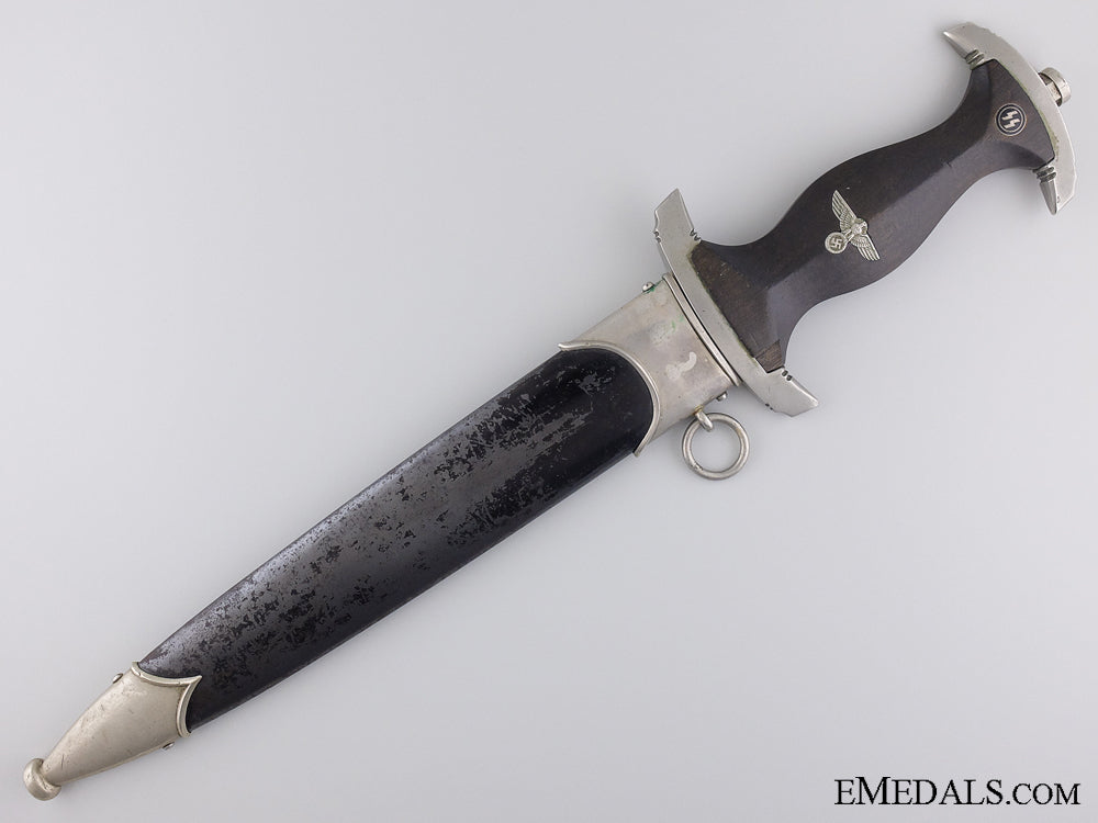 an_early_ss_dagger_by_carl_eickhorn,_solingen_img_02.jpg5411ec8415b77