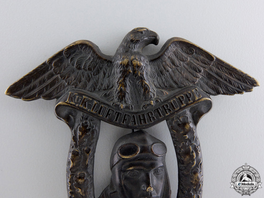 austria,_empire._a_scarce_wiener_neustadt_flying_school_graduate_badge_img_02.jpg55a5425a8c4ea_1