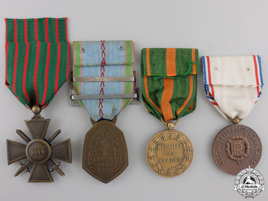 four_second_war_french_medals_and_awards_img_02.jpg554a5dfee9507