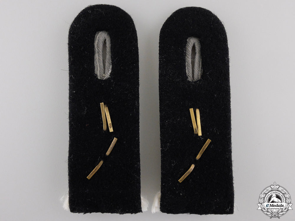 a_pair_of_ss-_obersturmführer_shoulder_boards_img_02.jpg55563ab157296