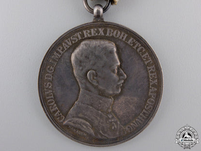 a1917-1918_bravery_medal;_silver_grade1_st_class_img_02.jpg55316d78907e3