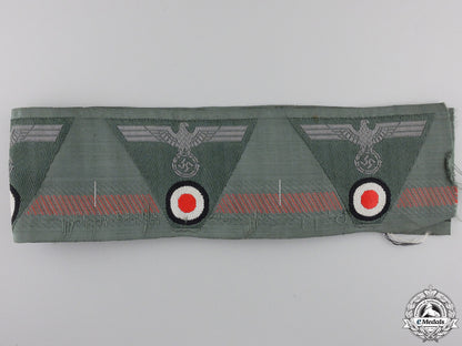 a_mint_strip_of_german_m43_trapezoid_cap_insignia_img_02.jpg5550e2a6acd82
