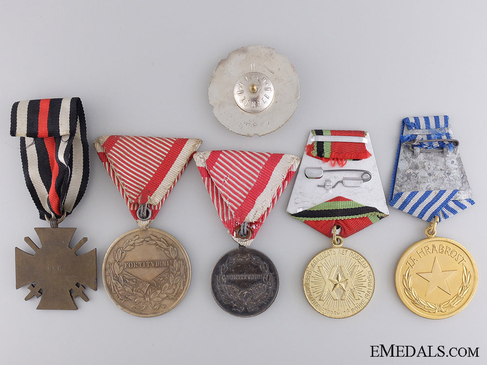 six_european_medals&_awards_img_02.jpg544e749bc769b