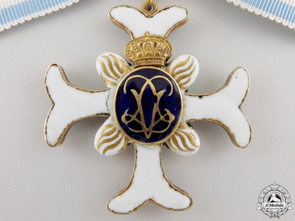 a_rare_swedish_order_of_vadstena_adliga;_ladies_cross_in_gold_img_02.jpg55846fc2a8453_1