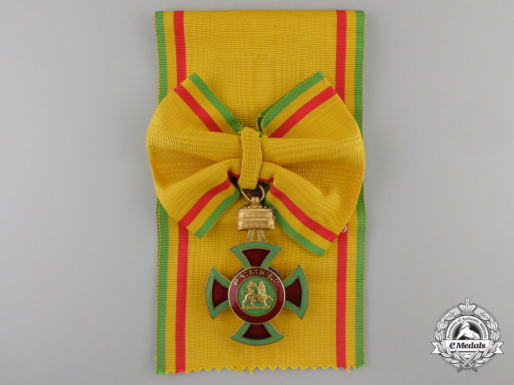 an_ethiopian_order_of_emperor_menelik_ii;_grand_cross_img_02.jpg55d1ea6f7299a