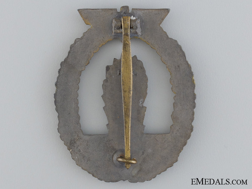 a_late_war_minesweeper_badge_img_02.jpg545394f39df31