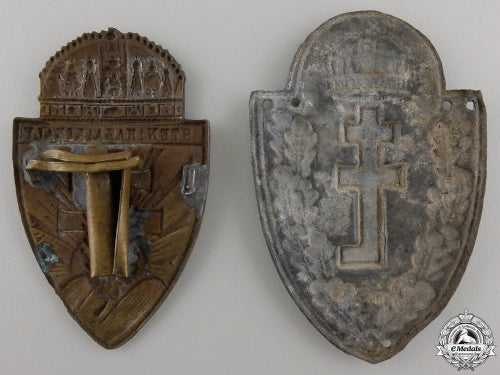 a_pair_of_second_war_hungarian_levente_youth_badges_img_02.jpg5575d11676495