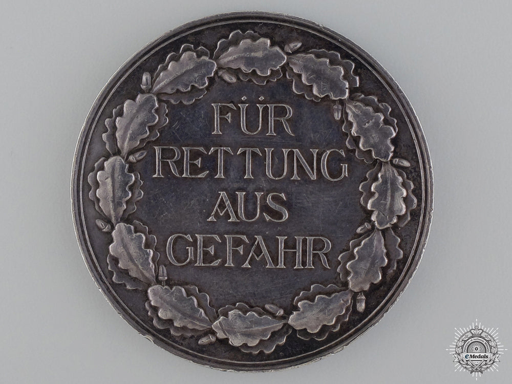 a1937_german_lifesaving_award_in_silver_img_02.jpg54c1352ee194b