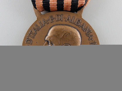 an_italian_expedition_to_albania_campaign_medal;_type1_img_02.jpg55c4bfe4af2df