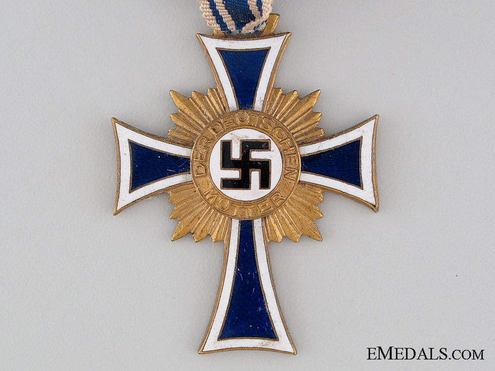 mother's_cross;_gold_grade_img_02.jpg533589c5368ec