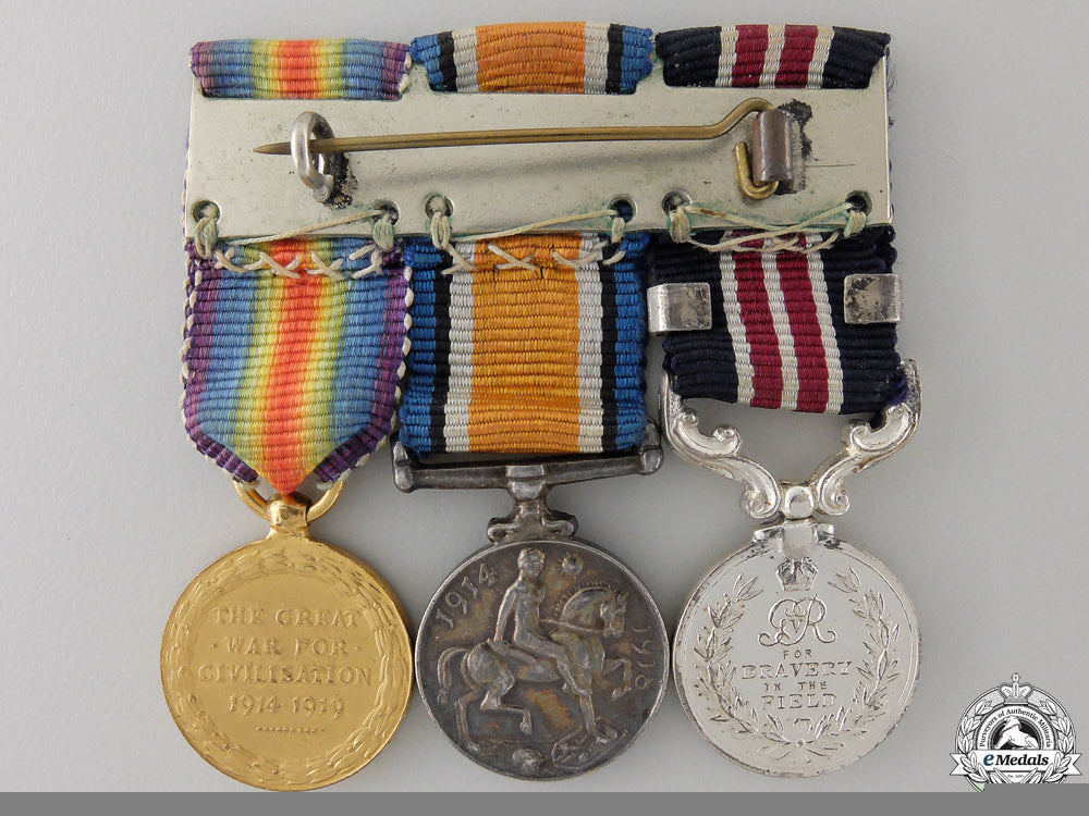 a_miniature_military_medal_group_img_02.jpg557c4ef179382