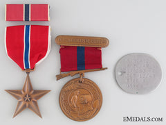 A Second War Bronze Star Pair To The United States Marine Corps