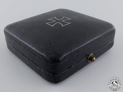 an_iron_cross_first_class1939_with_case_img_02.jpg559e7cfe46a20
