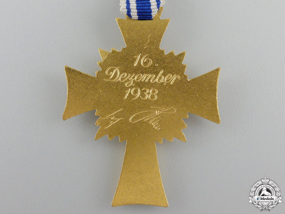 a_german_mother's_cross;_gold_grade_img_02.jpg55c4bab312d5f
