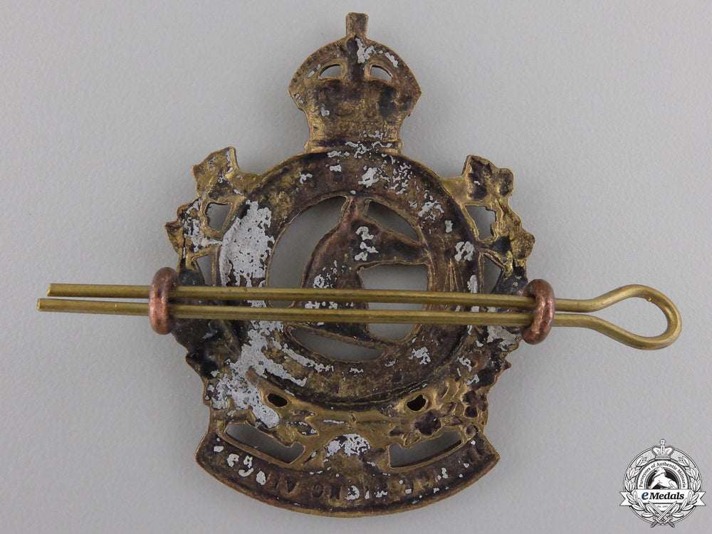 A Second War Sherbooke Regiment Machine Gun Cap Badge – eMedals
