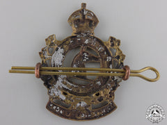 A Second War Sherbooke Regiment Machine Gun Cap Badge