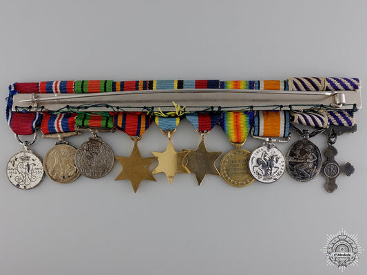 a_dfm&_dfc_miniature_group_img_02.jpg54b7eaeb0d2d1