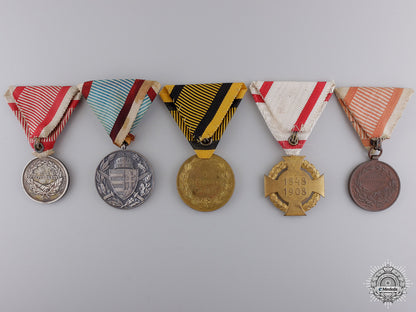 austro-_hungarian_first_war_medals_img_02.jpg548c8cf433321