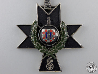 a_croatian_order_of_iron_trefoil;_fourth_class_for_gallantry_img_02.jpg5529401b5357c